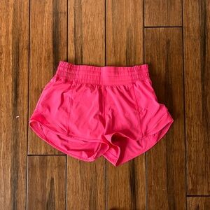 lululemon hottie hot shorts
